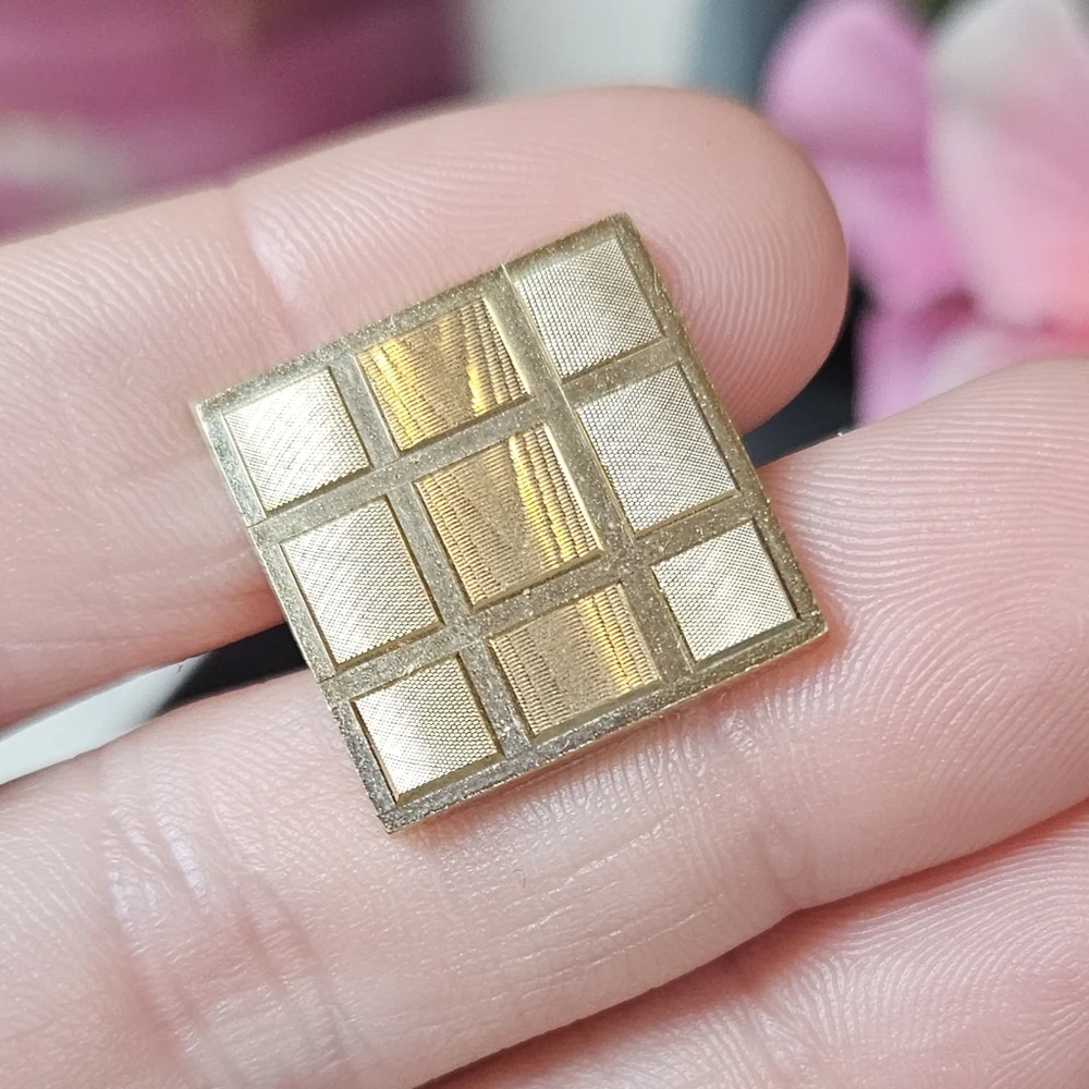 Vintage Anson Karatclad Heavy Gold Plated Square Wood Grain Design Cuff Links